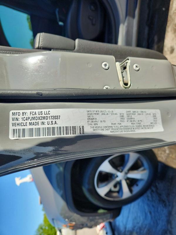 52962846 :رقم المزاد ، 1C4PJMDX2MD172037 vin ، 2021 Jeep Cherokee مزاد بيع