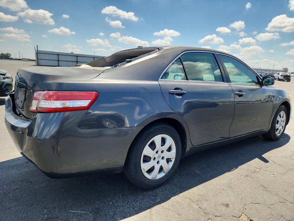 2010 Toyota Camry მანქანა იყიდება აუქციონზე, vin: 4T1BK3EK1AU114285, აუქციონის ნომერი: 52497816
