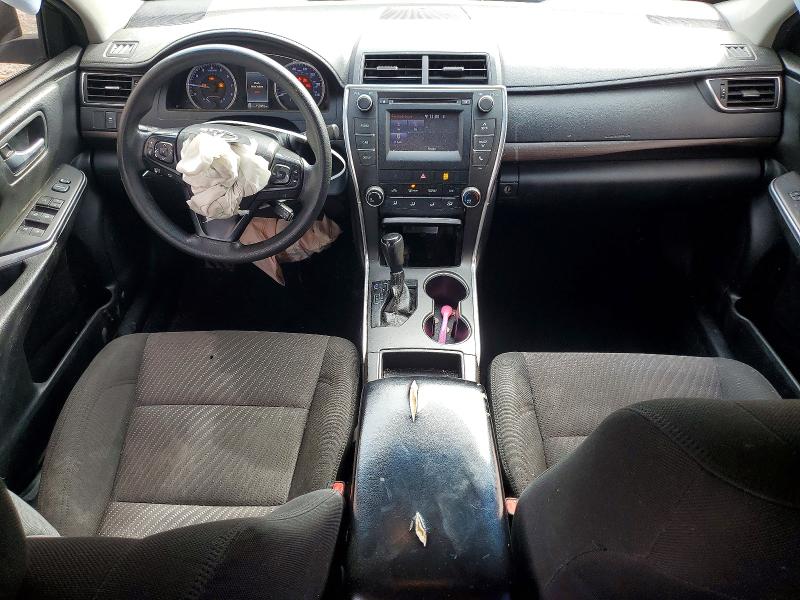 54878376 :رقم المزاد ، 4T1BF1FK7HU423633 vin ، 2017 Toyota Camry مزاد بيع