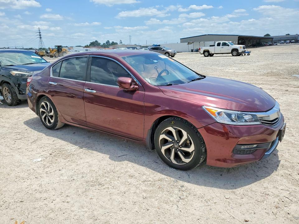 2017 Honda Accord მანქანა იყიდება აუქციონზე, vin: 1HGCR2F91HA129764, აუქციონის ნომერი: 52424686