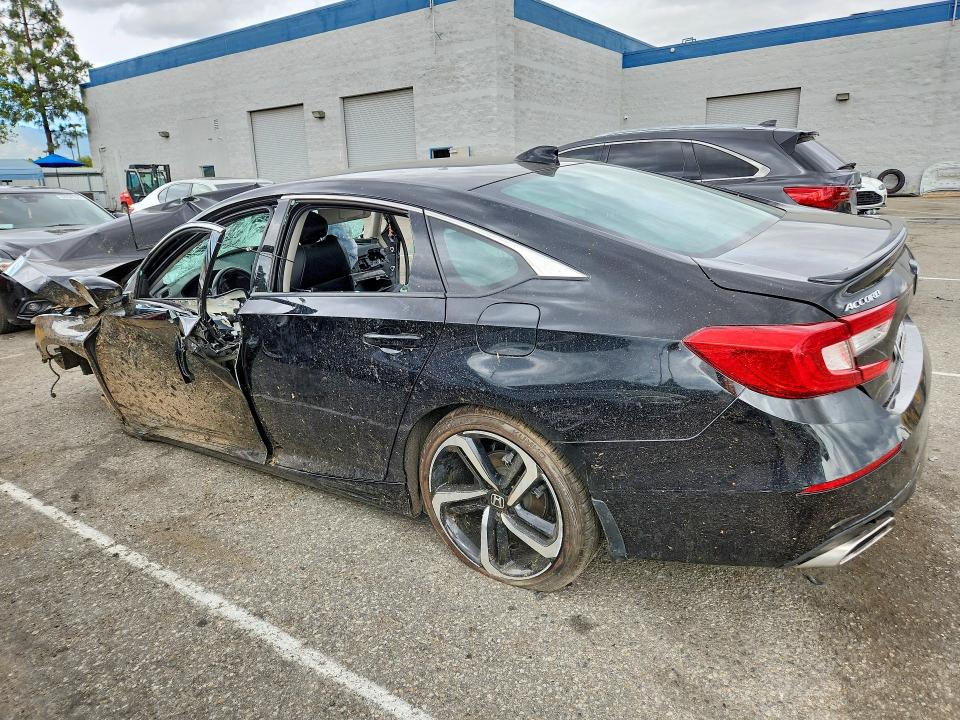2022 Honda Accord მანქანა იყიდება აუქციონზე, vin: 1HGCV1F42NA082363, აუქციონის ნომერი: 52257676