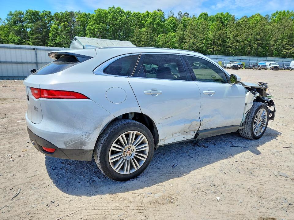 Продажа на аукционе авто 2018 Jaguar F-pace, vin: SADCN2EV0JA242365, номер лота: 52218336