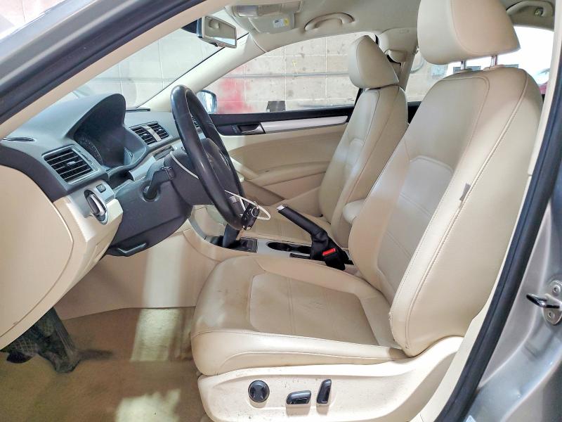 Продажа на аукционе авто 2013 Volkswagen Passat, vin: 1VWBP7A31DC131347, номер лота: 54635246