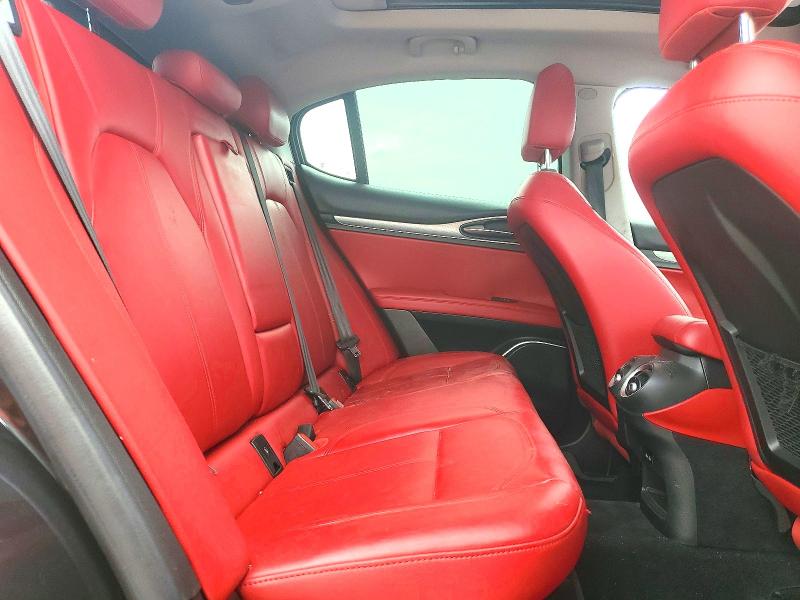 2018 Alfa Romeo Stelvio მანქანა იყიდება აუქციონზე, vin: ZASFAKPN6J7B81870, აუქციონის ნომერი: 55576216