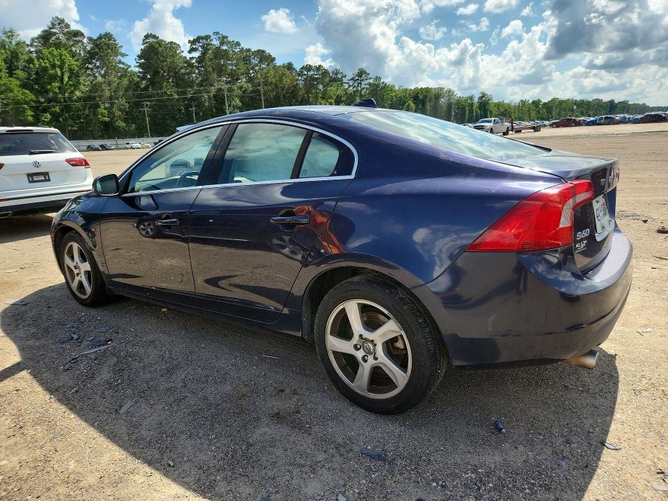 2013 Volvo S60 მანქანა იყიდება აუქციონზე, vin: YV1612FS8D2230840, აუქციონის ნომერი: 54632306