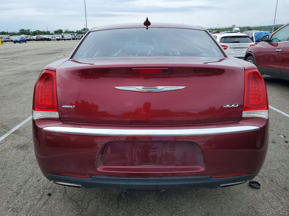 2015 Chrysler 300 მანქანა იყიდება აუქციონზე, vin: 2C3CCARG7FH868449, აუქციონის ნომერი: 52260586
