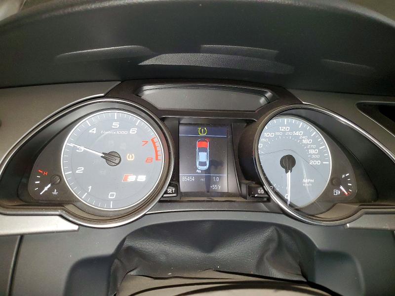 53804406 :رقم المزاد ، WAUGVAFR9AA024236 vin ، 2010 Audi S5 مزاد بيع