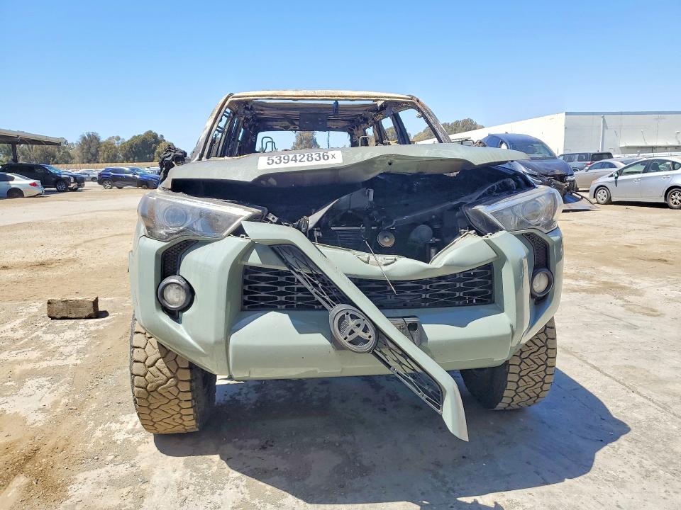 Продажа на аукционе авто 2018 Toyota 4runner, vin: JTEBU5JR7J5579429, номер лота: 53942836