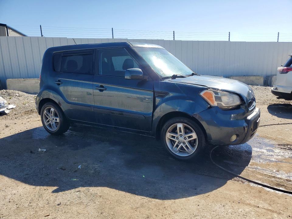53062976 :رقم المزاد ، KNDJT2A24B7218461 vin ، 2011 Kia Soul مزاد بيع
