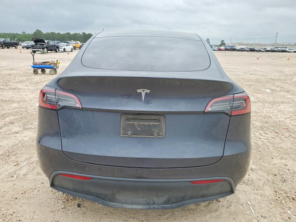 Продажа на аукционе авто 2025 Tesla Mdl Y, vin: 7SAYGDED7SA340056, номер лота: 52338476