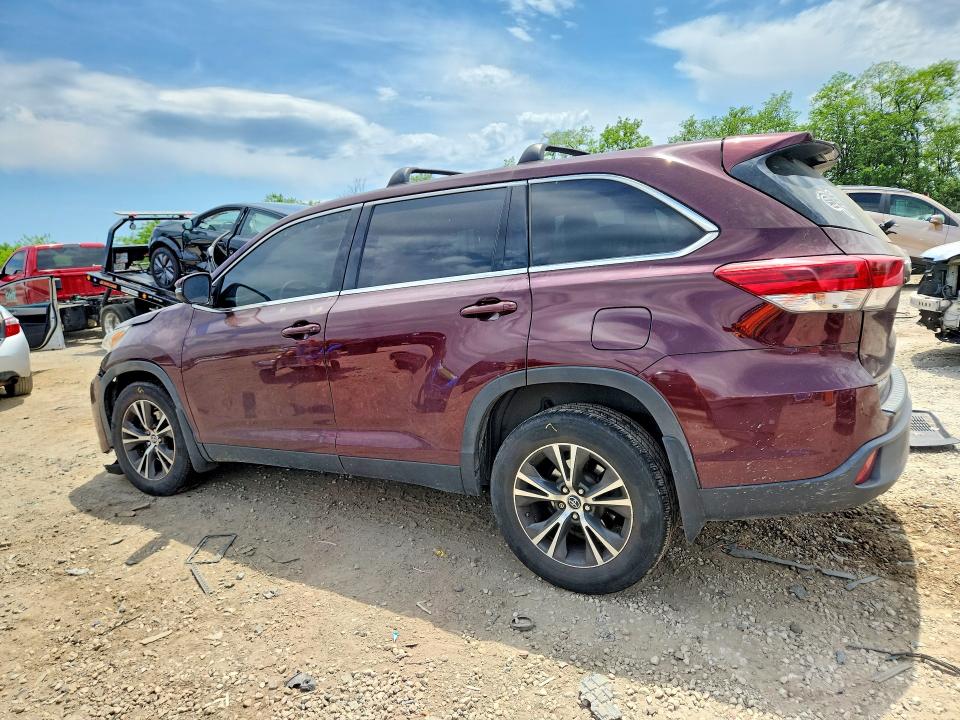 2019 Toyota Highlander მანქანა იყიდება აუქციონზე, vin: 5TDBZRFH1KS731794, აუქციონის ნომერი: 53613226