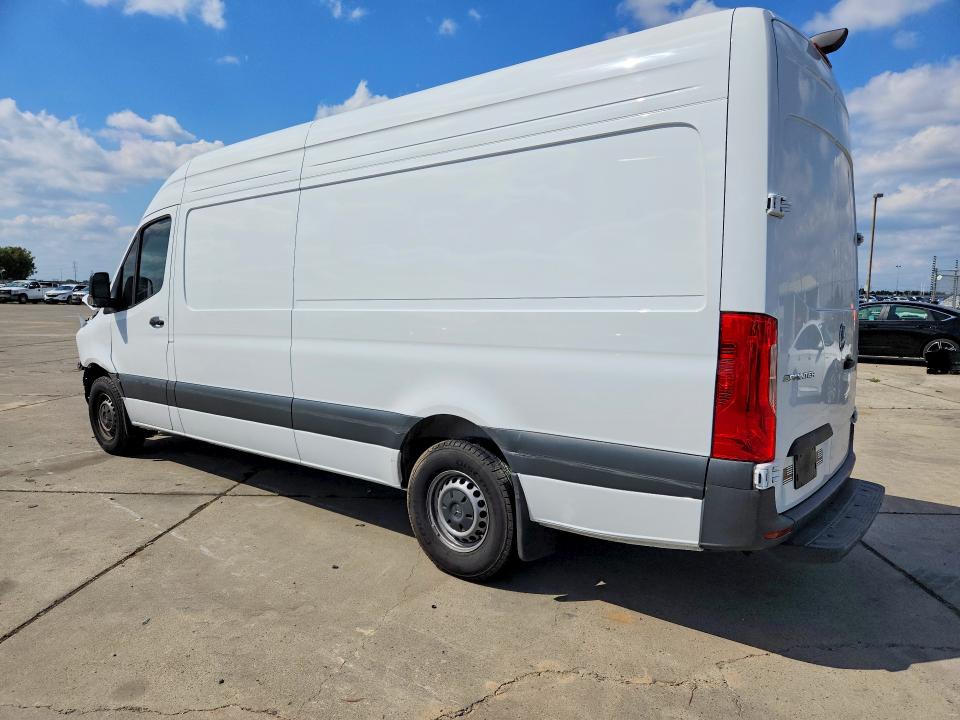 55555756 :رقم المزاد ، W1Y4KCHY1RT178899 vin ، 2024 Mercedes-benz Sprinter مزاد بيع