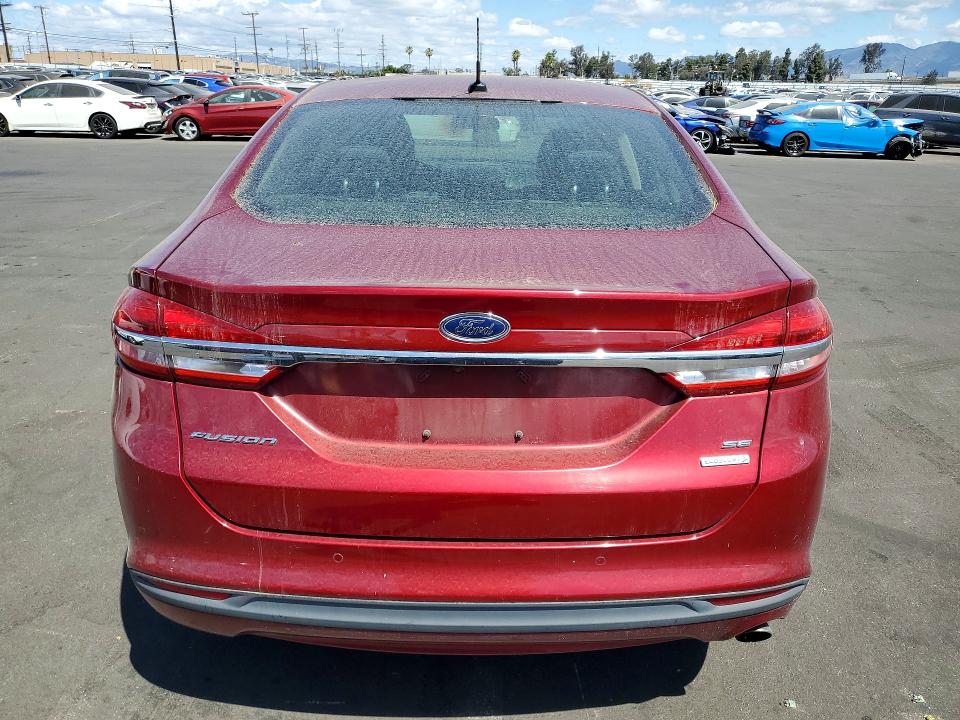 55401236 :رقم المزاد ، 3FA6P0HD3JR268013 vin ، 2018 Ford Fusion مزاد بيع