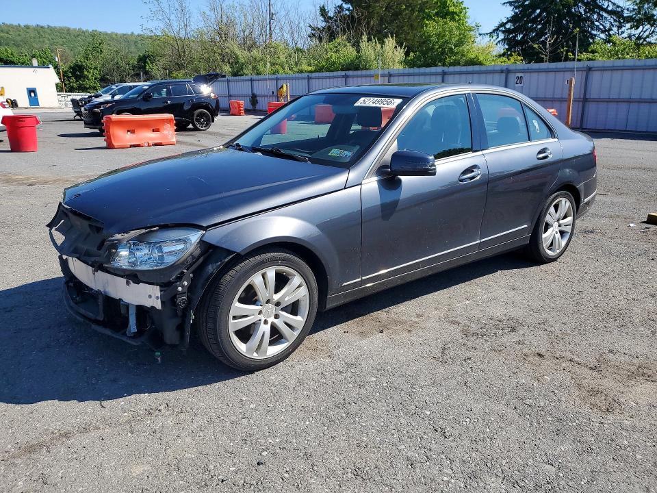 52749956 :رقم المزاد ، WDDGF8BB5AF430797 vin ، 2010 Mercedes-benz C مزاد بيع