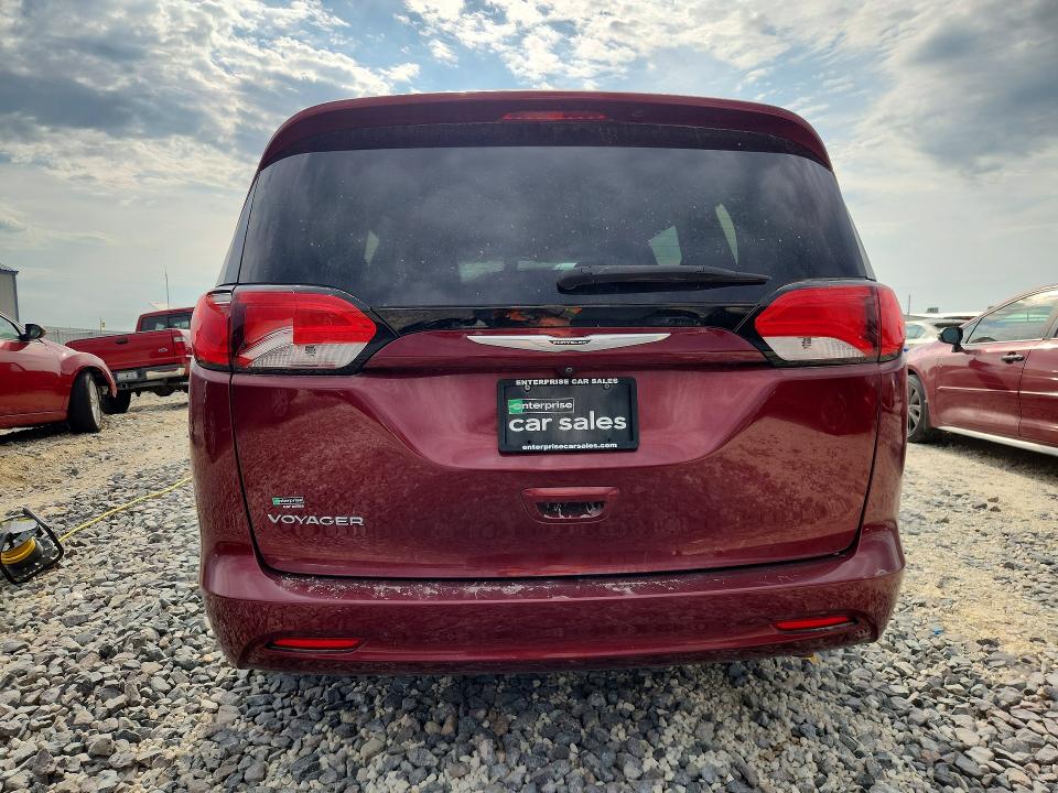 2021 Chrysler Voyager მანქანა იყიდება აუქციონზე, vin: 2C4RC1DG5MR504521, აუქციონის ნომერი: 53128966