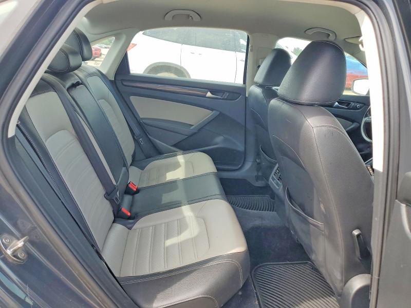 54972456 :رقم المزاد ، 1VWBT7A3XFC034761 vin ، 2015 Volkswagen Passat مزاد بيع