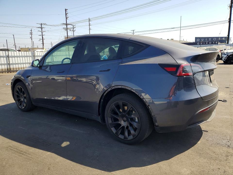 Продажа на аукционе авто 2023 Tesla Model Y, vin: 7SAYGDEE9PF875571, номер лота: 54899436
