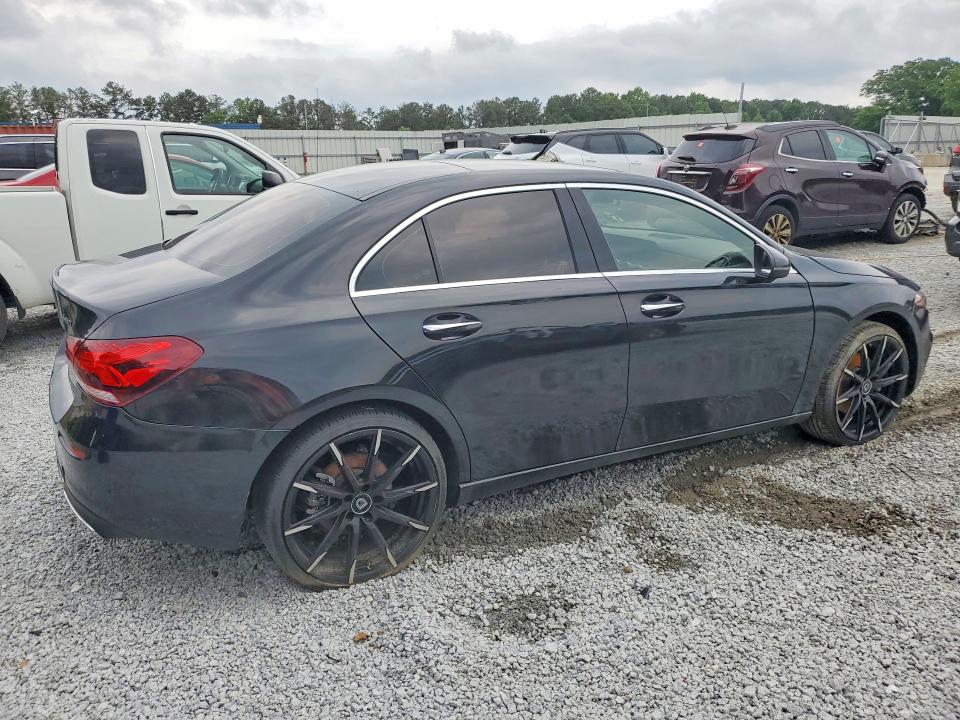 54585406 :رقم المزاد ، WDD3G4FB0KW026905 vin ، 2019 Mercedes-benz A مزاد بيع