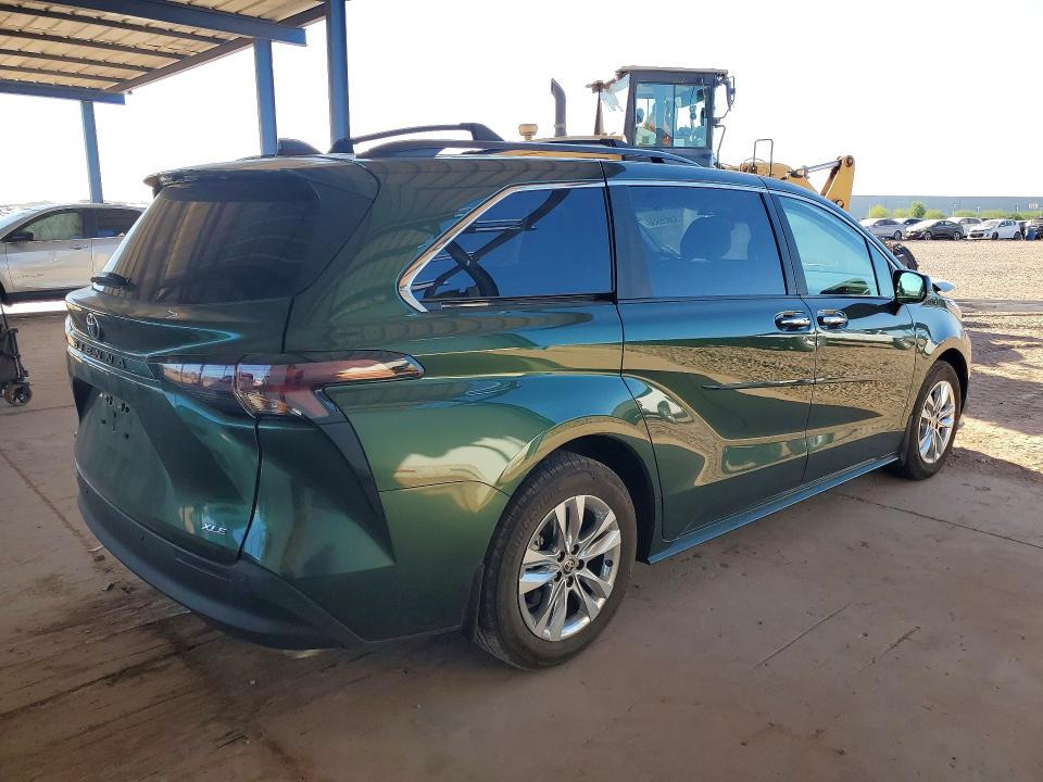 Продажа на аукционе авто 2025 Toyota Sienna, vin: 5TDJRKEC5SS258393, номер лота: 53828936