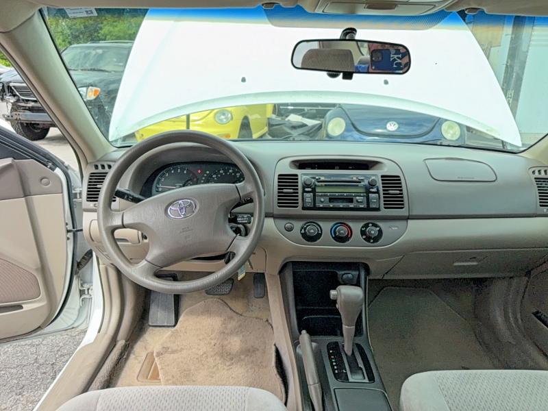 53919696 :رقم المزاد ، 4T1BF32KX3U060738 vin ، 2003 Toyota Camry مزاد بيع