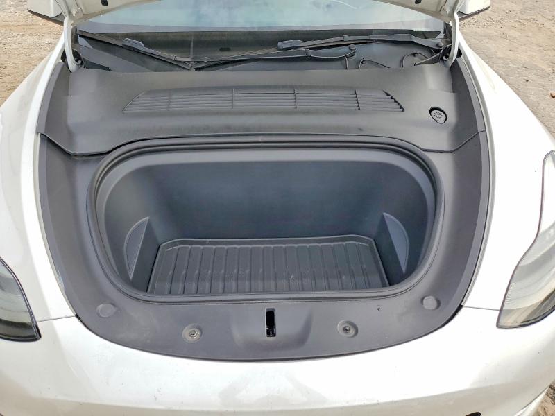 55432786 :رقم المزاد ، 7SAYGDEFXNF539918 vin ، 2022 Tesla Model Y مزاد بيع