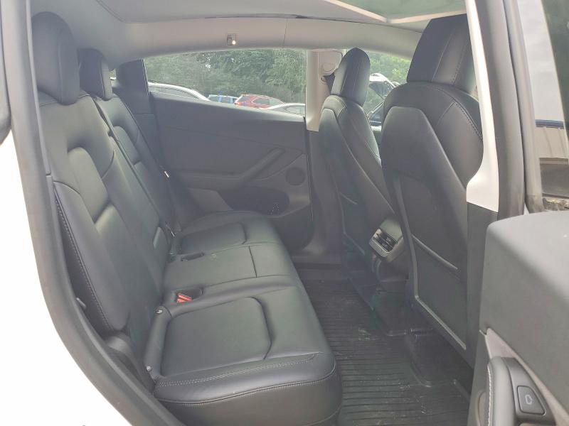 55432786 :رقم المزاد ، 7SAYGDEFXNF539918 vin ، 2022 Tesla Model Y مزاد بيع