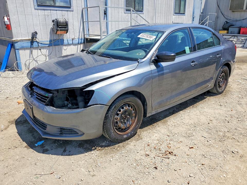 53229266 :رقم المزاد ، 3VW2K7AJ7EM248489 vin ، 2014 Volkswagen Jetta مزاد بيع