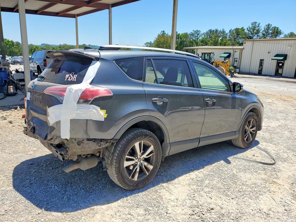 2017 Toyota Rav4 მანქანა იყიდება აუქციონზე, vin: JTMWFREV7HD096568, აუქციონის ნომერი: 53168246