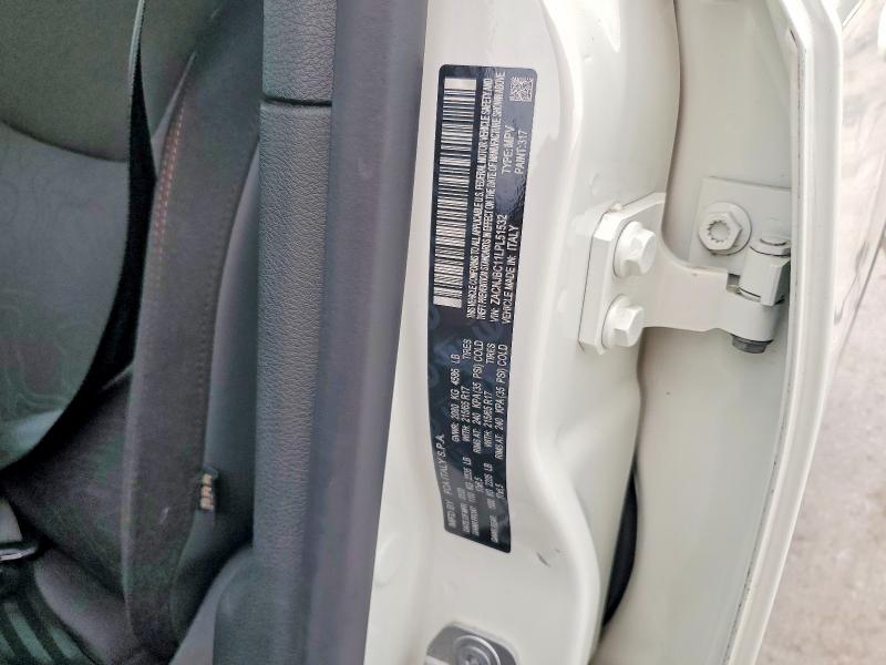 Продажа на аукционе авто 2020 Jeep Renegade, vin: ZACNJBC11LPL51532, номер лота: 54843816