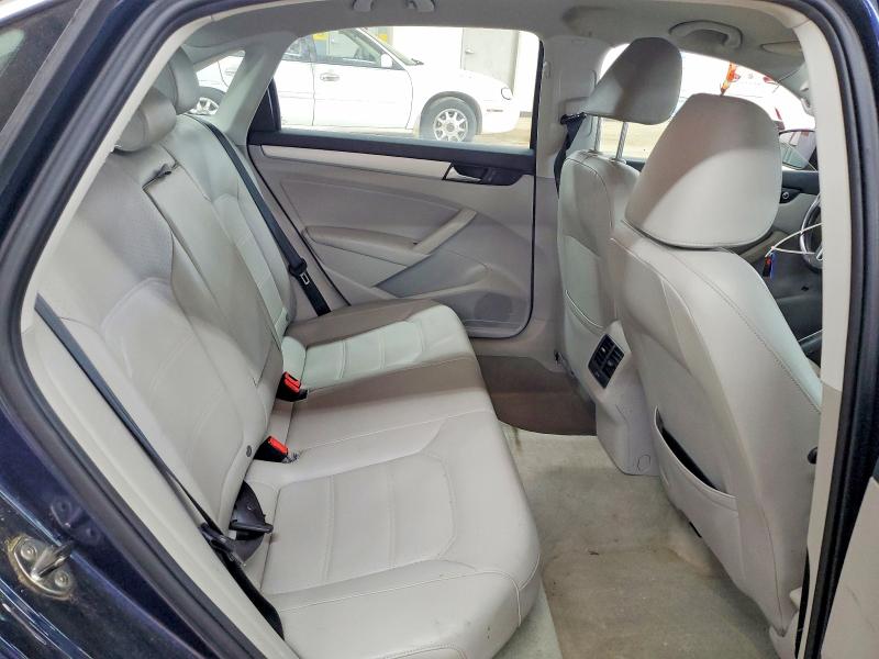 Продажа на аукционе авто 2013 Volkswagen Passat, vin: 1VWBH7A31DC139915, номер лота: 52140596