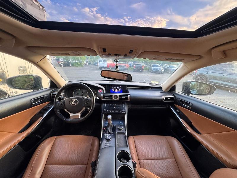 55984136 :رقم المزاد ، LEXUS1S250 vin ، 2014 Lexus Is 250 مزاد بيع