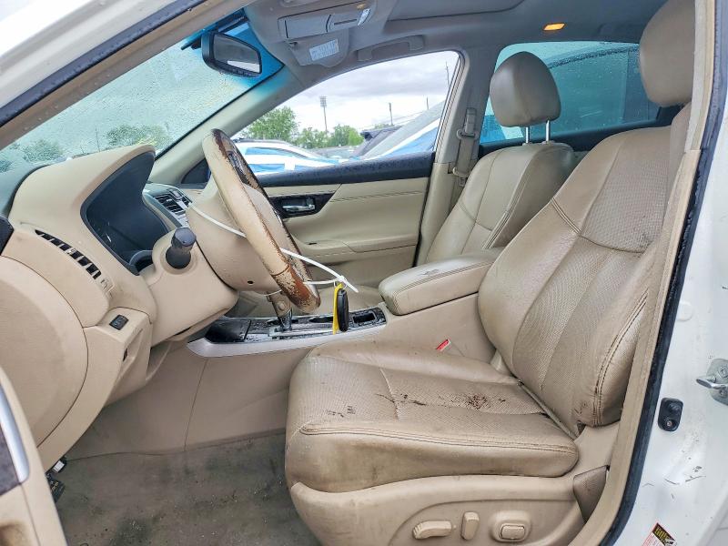 2013 Nissan Altima მანქანა იყიდება აუქციონზე, vin: 1N4AL3AP8DN475550, აუქციონის ნომერი: 54655646