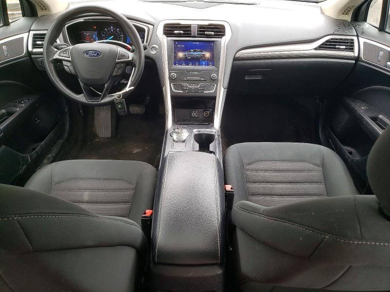 53377746 :رقم المزاد ، 3FA6P0LU3KR182757 vin ، 2019 Ford Fusion مزاد بيع
