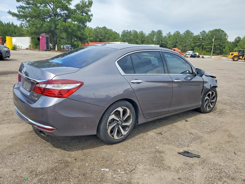 54881766 :رقم المزاد ، 1HGCR3F81GA002895 vin ، 2016 Honda Accord مزاد بيع