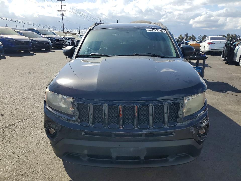 2015 Jeep Compass მანქანა იყიდება აუქციონზე, vin: 1C4NJCBA9FD297801, აუქციონის ნომერი: 55015786
