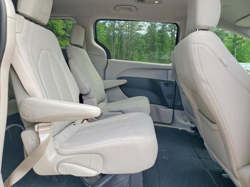 53443686 :رقم المزاد ، 2C4RC1DGXHR522907 vin ، 2017 Chrysler Pacifica مزاد بيع
