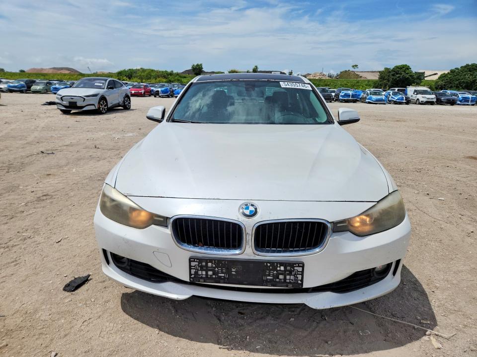 54355746 :رقم المزاد ، WBA3B3C56DF535169 vin ، 2013 Bmw 328 مزاد بيع