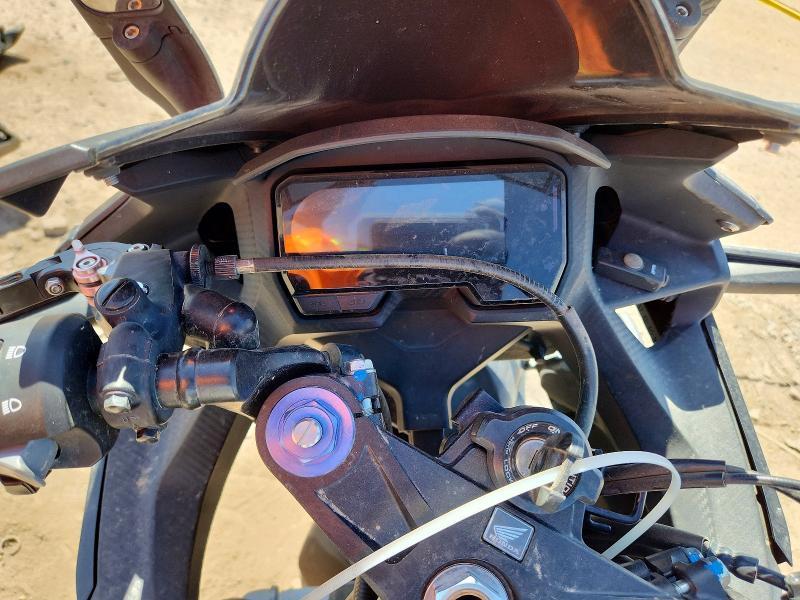 53993376 :رقم المزاد ، MLHPC6217L5100552 vin ، 2020 Honda Cbr500 مزاد بيع