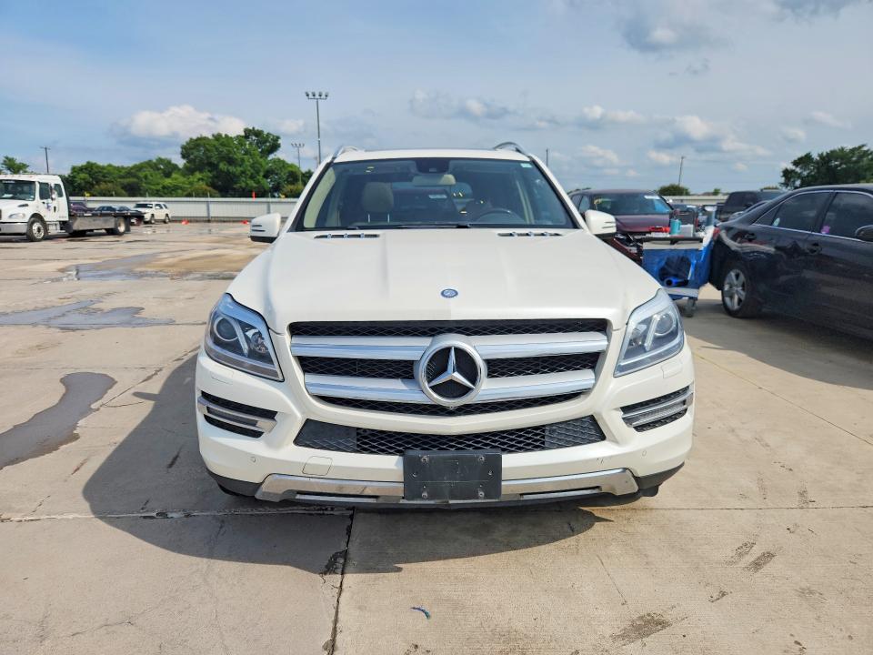 2015 Mercedes-benz Gl მანქანა იყიდება აუქციონზე, vin: 4JGDF6EE3FA495770, აუქციონის ნომერი: 55241776