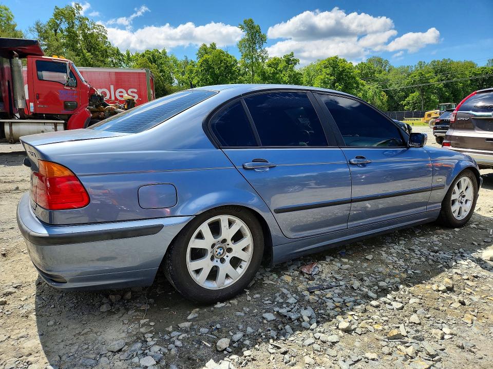 53873766 :رقم المزاد ، WBAAM3349YFP80949 vin ، 2000 Bmw 323 مزاد بيع