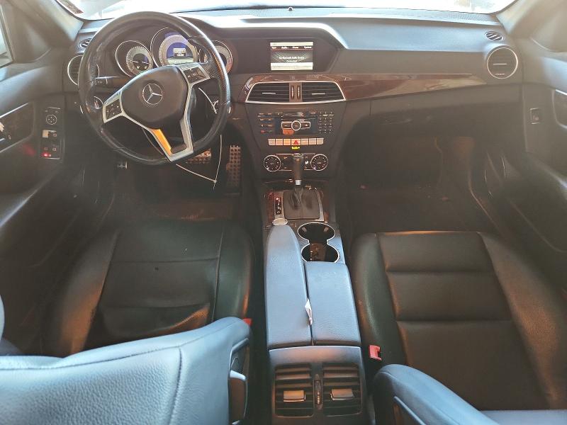 Продаж на аукціоні авто 2014 Mercedes-benz C, vin: WDDGF4HBXEA953526, номер лоту: 54805476