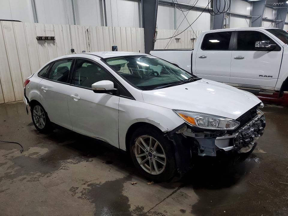 53639016 :رقم المزاد ، 1FADP3F27FL262909 vin ، 2015 Ford Focus مزاد بيع