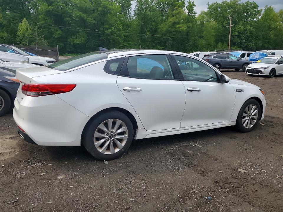 Продаж на аукціоні авто 2018 Kia Optima, vin: 5XXGU4L31JG237970, номер лоту: 52054256
