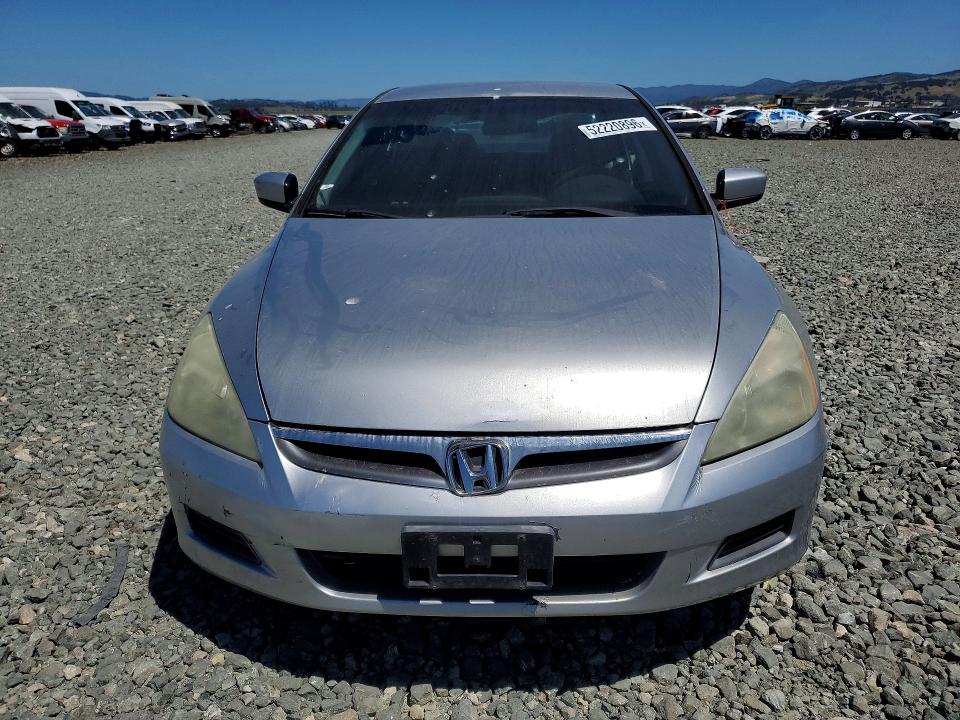 52220896 :رقم المزاد ، 1HGCM56376A167105 vin ، 2006 Honda Accord مزاد بيع