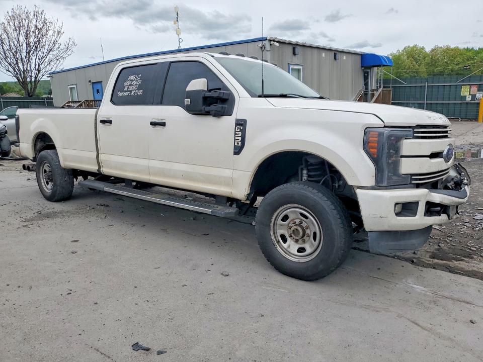 Auction sale of the 2017 Ford F350, vin: 1FT8W3BT4HEB17072, lot number: 54298496