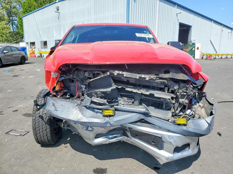 53212446 :رقم المزاد ، 1C6RR7FM7FS607307 vin ، 2015 Ram 1500 مزاد بيع