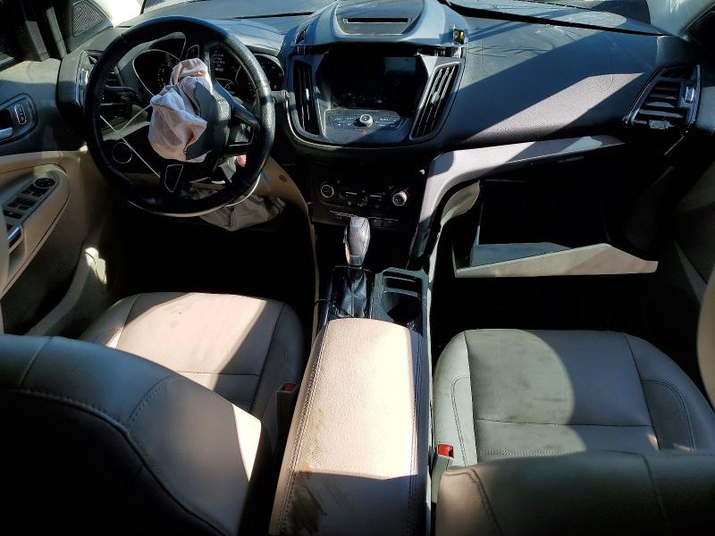 54709356 :رقم المزاد ، 1FMCU9HDXJUB15000 vin ، 2018 Ford Escape مزاد بيع