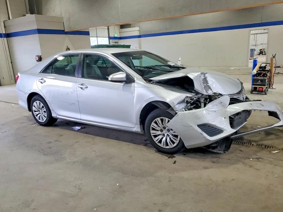 52508926 :رقم المزاد ، 4T4BF1FK0DR310672 vin ، 2013 Toyota Camry مزاد بيع