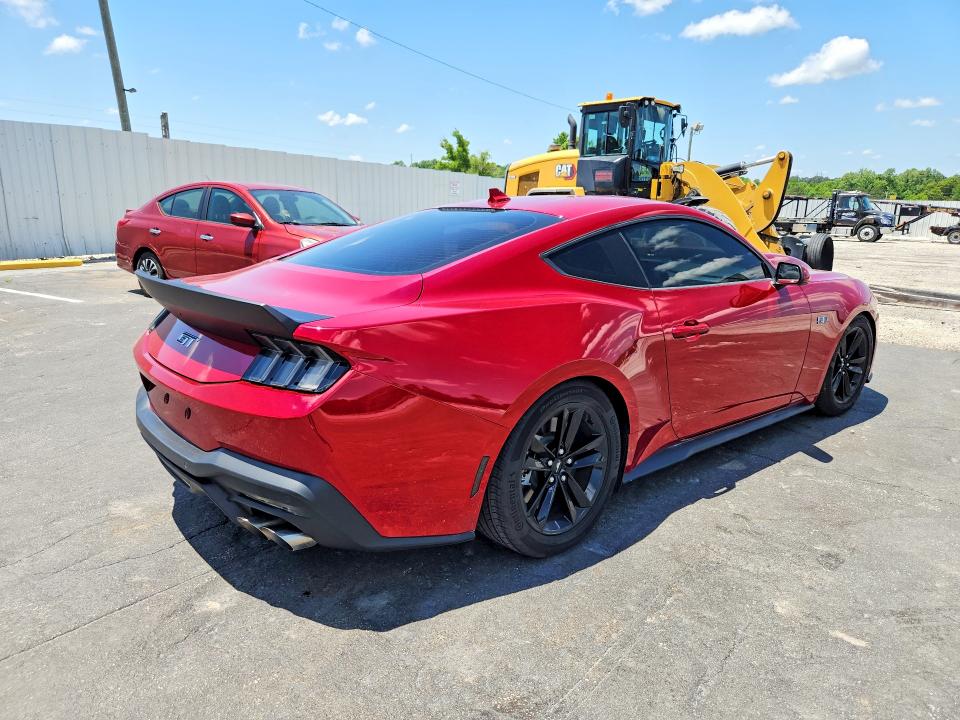 54146156 :رقم المزاد ، 1FA6P8CF2R5428095 vin ، 2024 Ford Mustang مزاد بيع