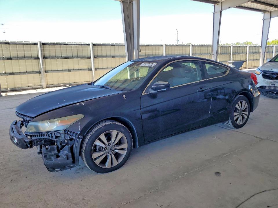 52757626 :رقم المزاد ، 1HGCS1B39BA013574 vin ، 2011 Honda Accord مزاد بيع